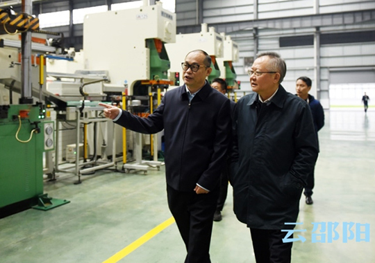 龔文密在zoty中欧体育官方网站調(diào)研：大力弘揚企業(yè)家精神  為構建新發(fā)展格局推動高質量發(fā)展貢獻力量
